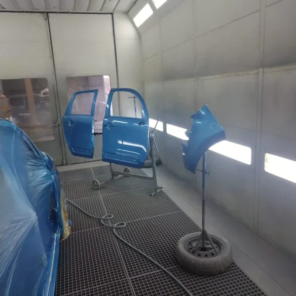 realisation-carrosserie-voiture-rc-peinture-carrossier-aizenay (7)