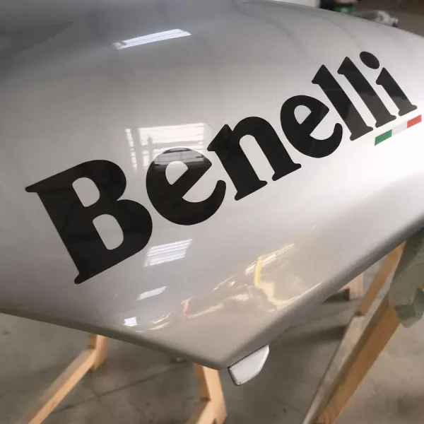 realisation-peinture-auto-moto-rc-peinture-carrossier-aizenay (39)