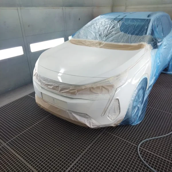 Réalisation de peinture de voiture par RC Peinture, peintre carrossier à Aizenay